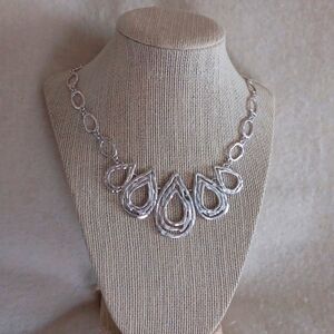 Vintage New Old Stock Boutique Necklace